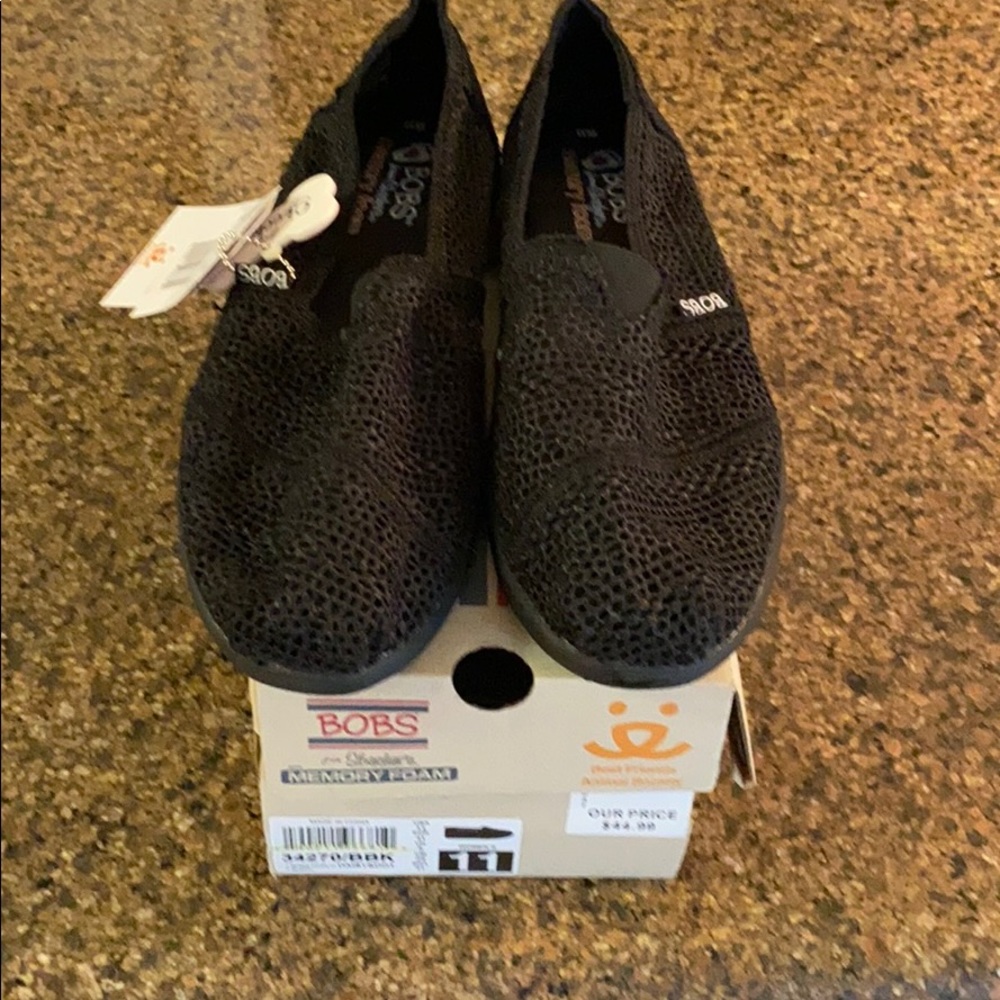 Bobs memory foam Black Daisy & Dot Size 11